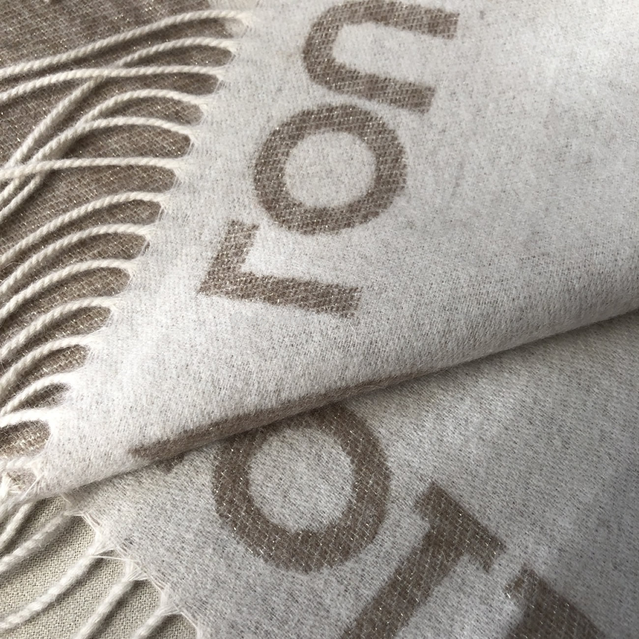 Louis Vuitton Lv Reykjavik Scarf 75x185cm (11) - www.newkick.vip